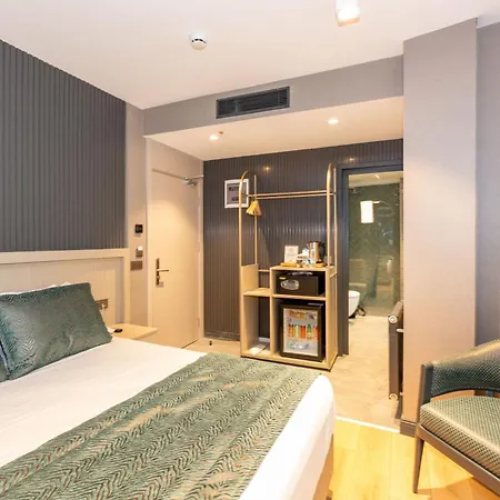 호텔 Qui Hotel&spa 3*