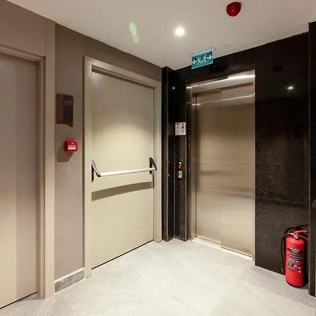 Qui Hotel&spa 호텔