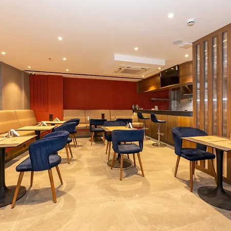 Quı Hotel&spa Hotel