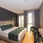 Qui Hotel&spa 3*