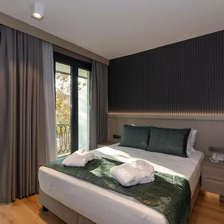 Отель Qui Hotel&spa 3*